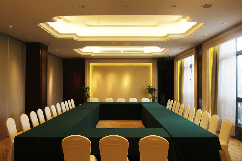 Haining Grand Palace Resort Джасинг Екстериор снимка