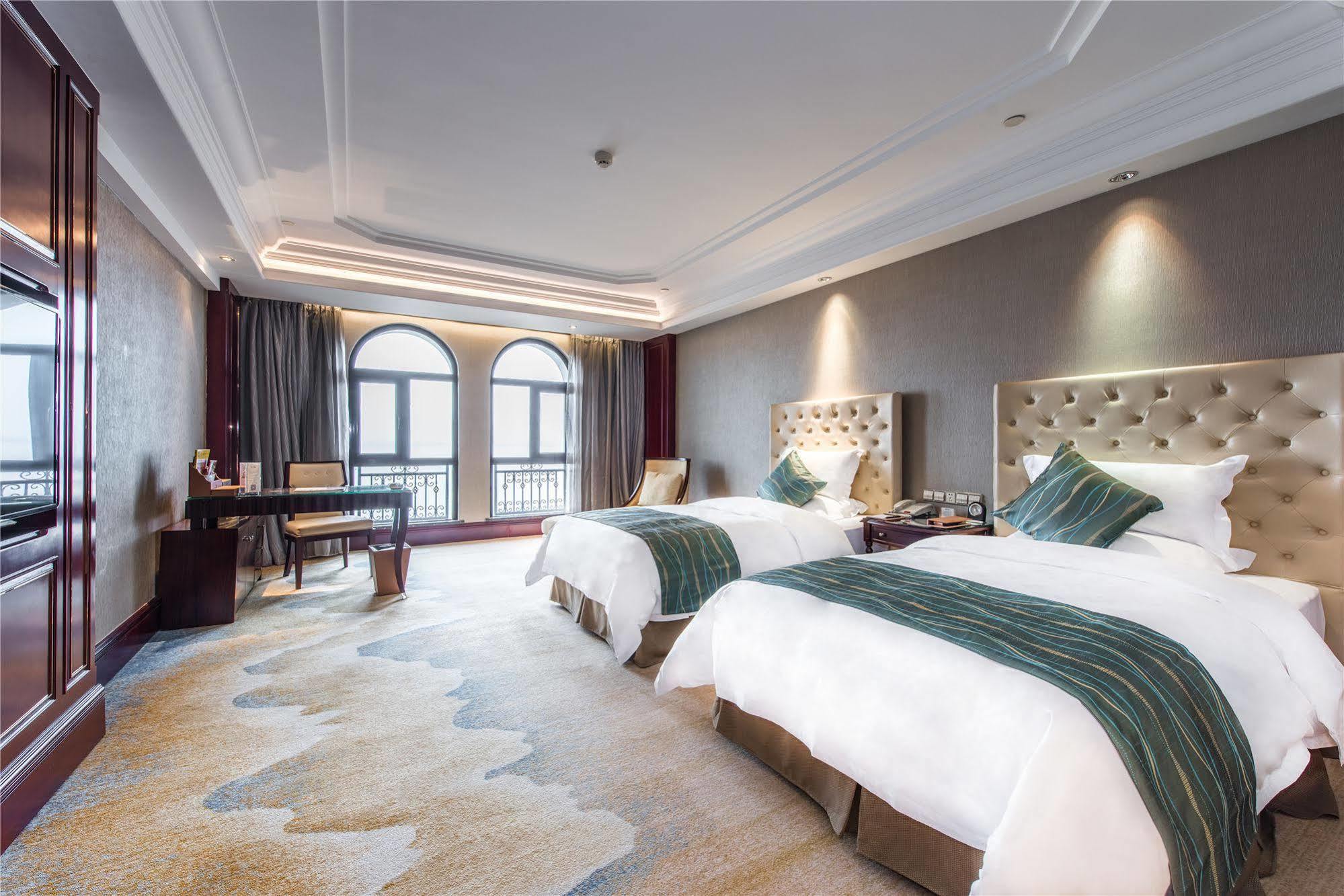 Haining Grand Palace Resort Джасинг Екстериор снимка