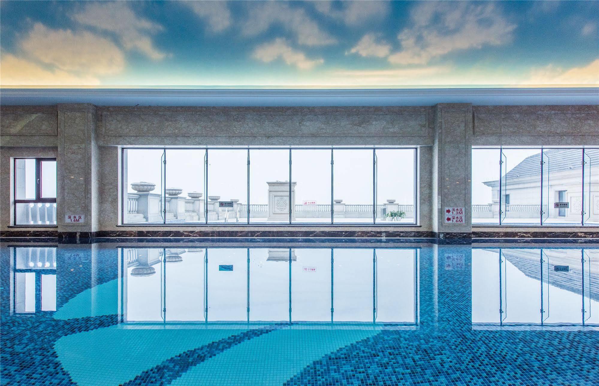Haining Grand Palace Resort Джасинг Екстериор снимка