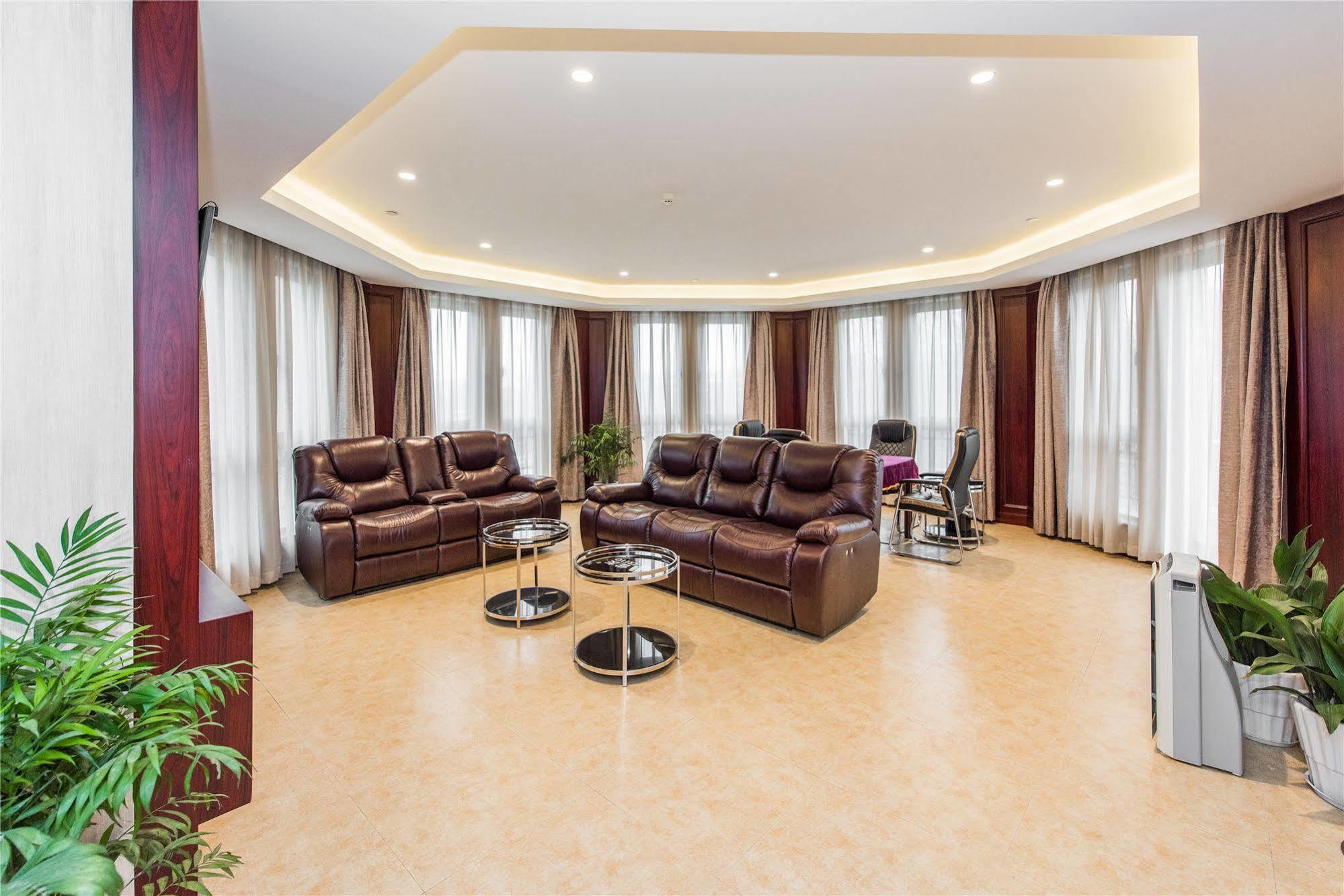 Haining Grand Palace Resort Джасинг Екстериор снимка